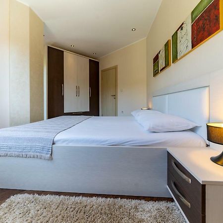 Apartments Crystall Budva Exterior photo