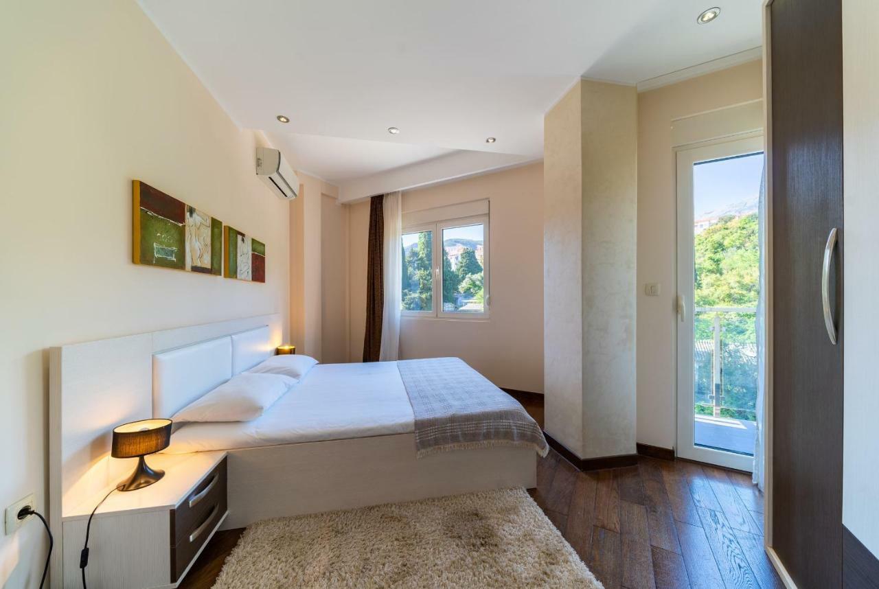 Apartments Crystall Budva Exterior photo