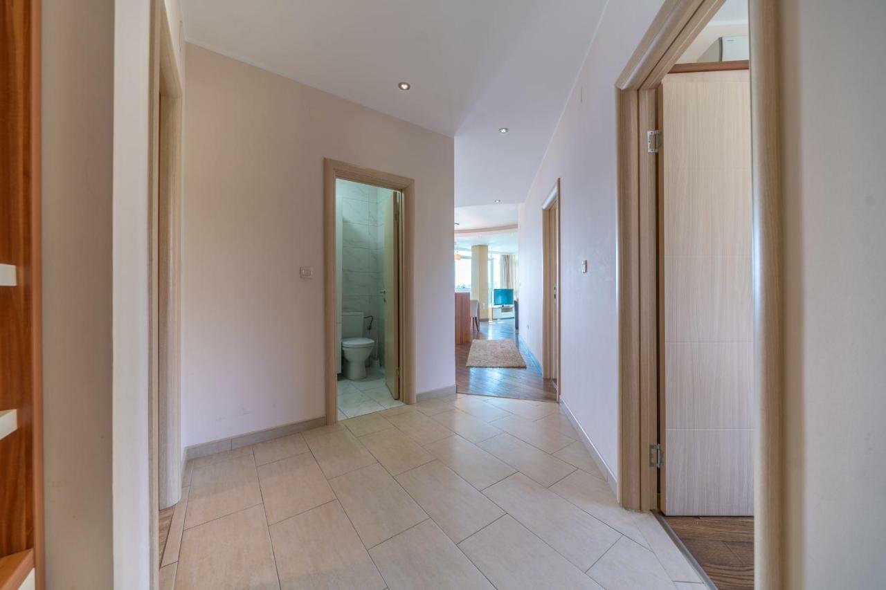Apartments Crystall Budva Exterior photo